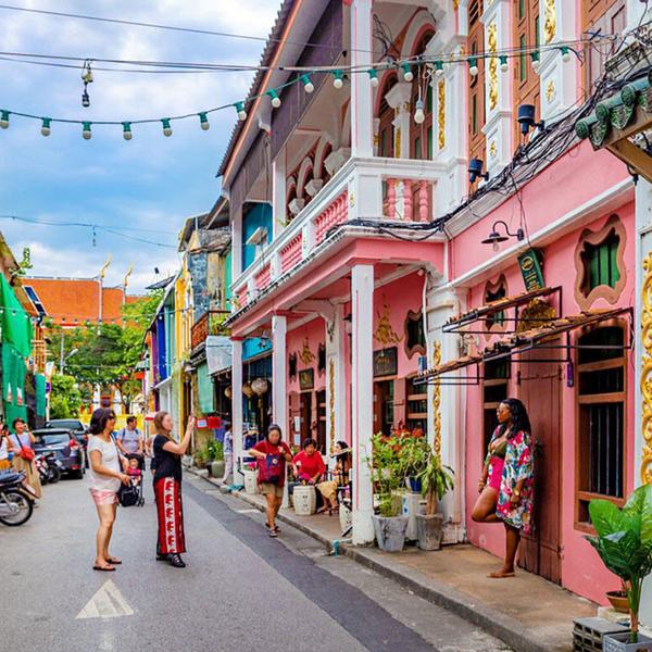 Phuket: Half-Day Old Town Private Tour with Roundtrip Hotel Transfers 4