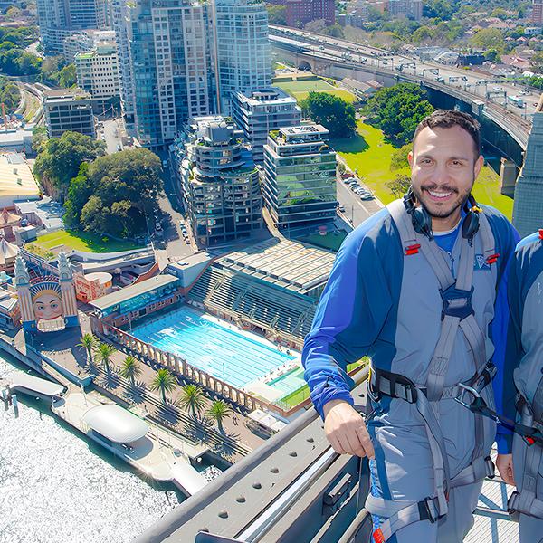 Sydney: Private Guided Sydney BridgeClimb Experiences for Up to Eight People with Digital Photo Package 5