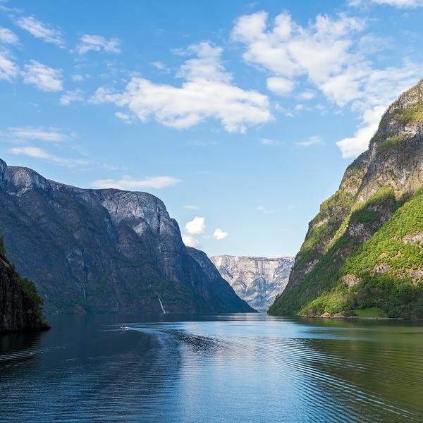 Norway Summer Fjords Discovery with Flam Railway Journey & Scenic Atlantic Road by Luxury Escapes Tours 8