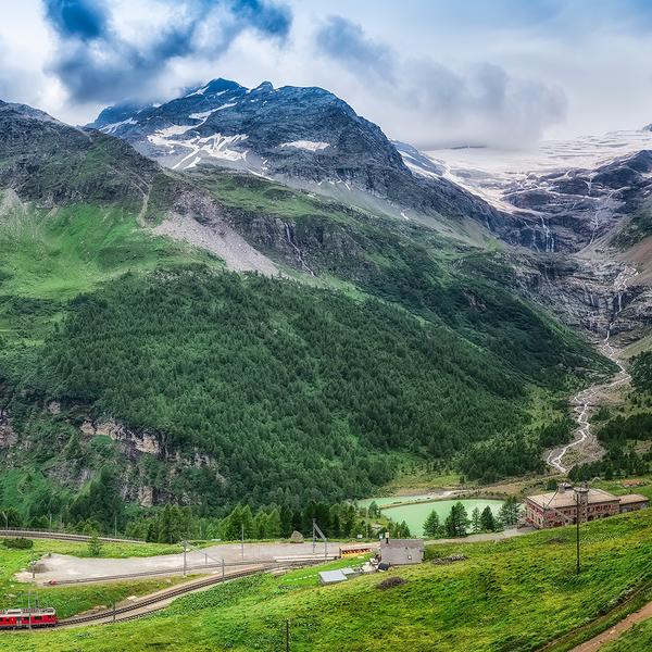 Deluxe 12-Day Northern Italian Lakes 2026 with Swiss Rail, Lake Como & Venice by  3