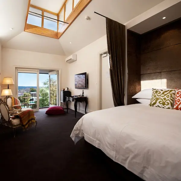 Hotel Frangos, Daylesford, Australia 4