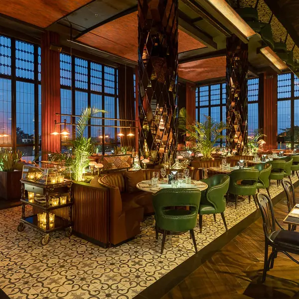 Double-Six Luxury Hotel, Seminyak, Bali 4