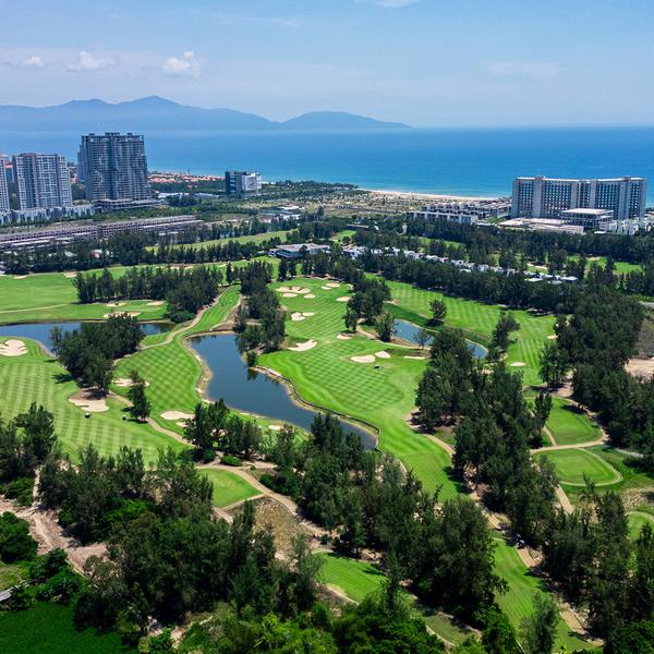 Signature Series: Exclusive Vietnam Golf Tour with Nick O’Hern & Cameron Daddo + Five-Star Hyatt Stay by LE Signature Tours 2