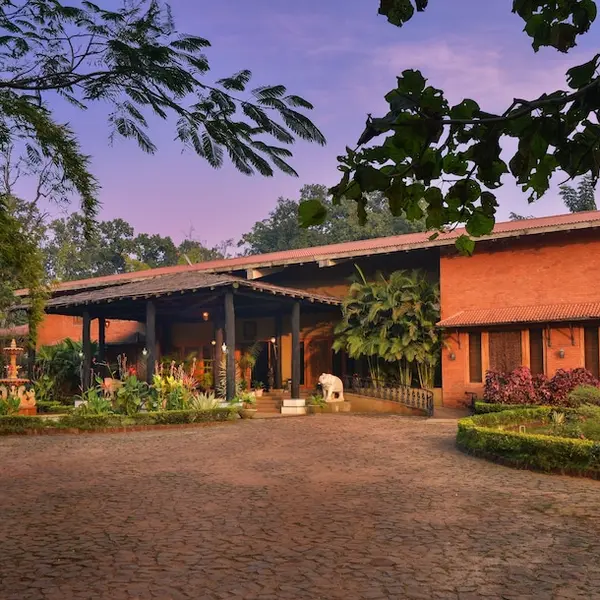 Syna Tiger Resort - Bandhavgarh, Manpur, India 1