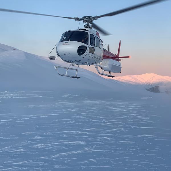 Queenstown: 25-Minute Helicopter Flight with Remarkables Spur Landing & Complimentary Drink 5