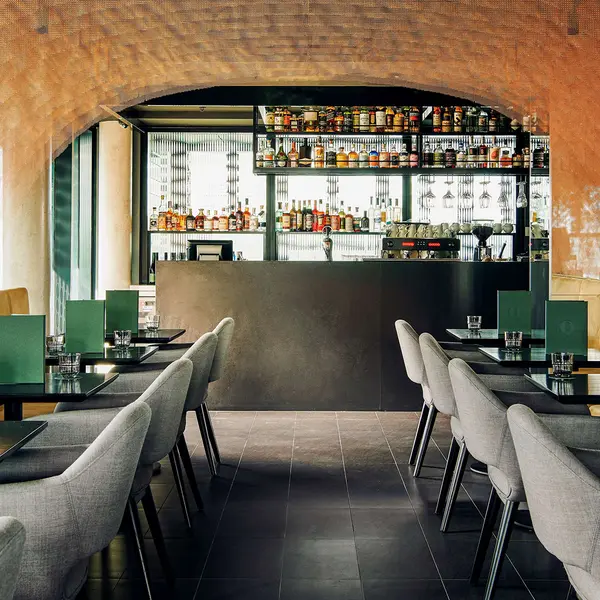 Quincy Melbourne, Melbourne, Victoria 6