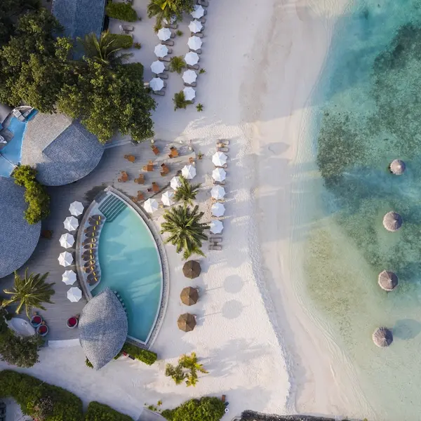 Centara Ras Fushi Resort & Spa Maldives, Giravaru, Maldives 6