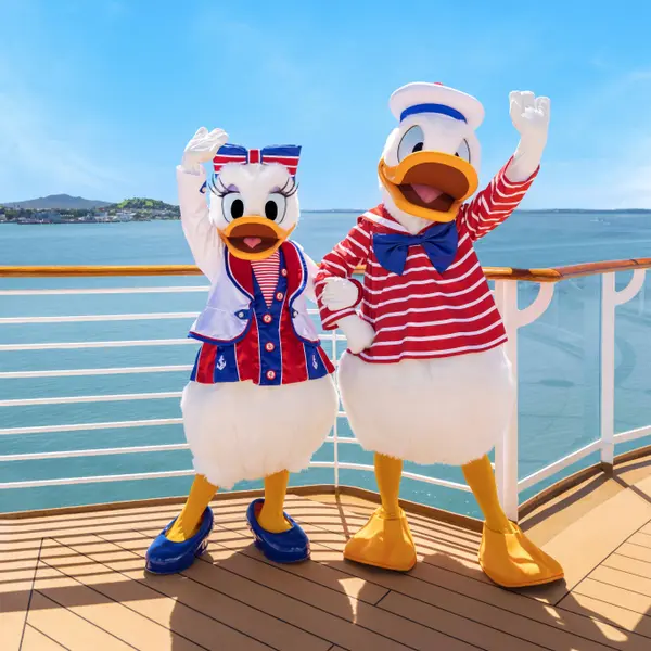 Sydney & Eden: 5 Night Disney Wonder New Year Celebration Cruise  with Disney Wonder 7