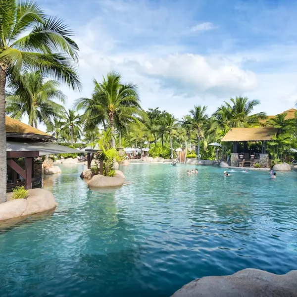Centara Grand Mirage Beach Resort Pattaya, Pattaya, Thailand 6