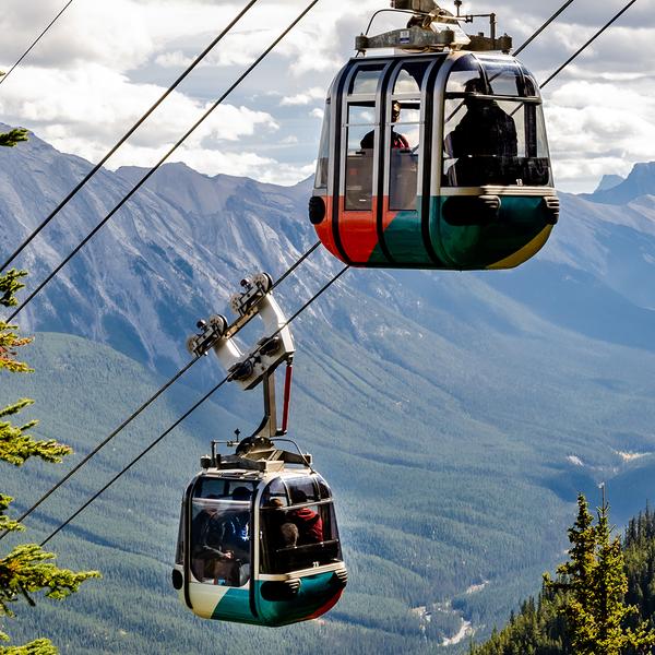 Canadian Rockies Classic with Wildlife Excursions & Scenic Drives by Luxury Escapes Tours 8