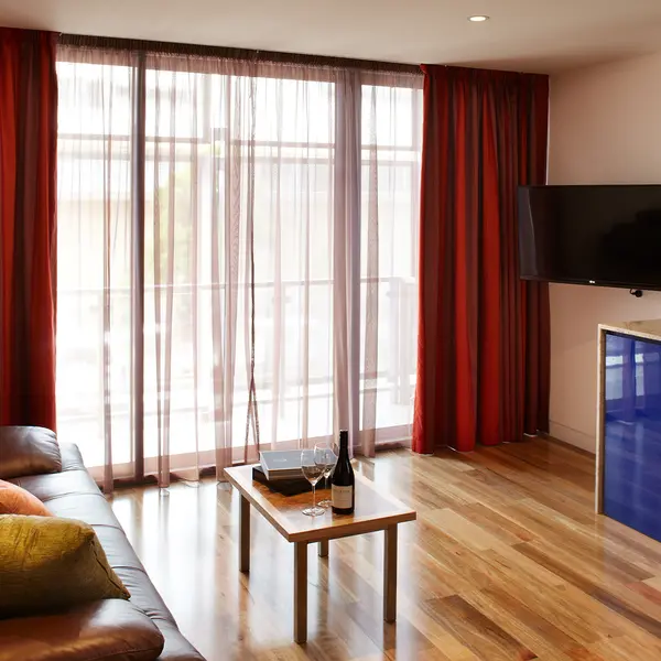 Salamanca Wharf Hotel, Hobart, Tasmania 8