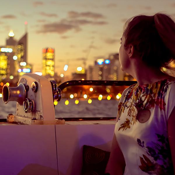 2.5-Hour Scenic Swan River Cruise with Buffet Dinner & Live Entertainment 5