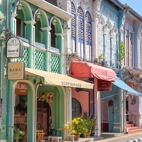 Half-Day Old Town Private Tour with Roundtrip Hotel Transfers 3