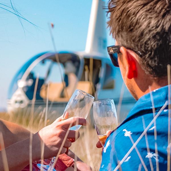 Adelaide: Romantic Helicopter Flight to Mystery Location & Picnic with Cheese Board & Wine  4