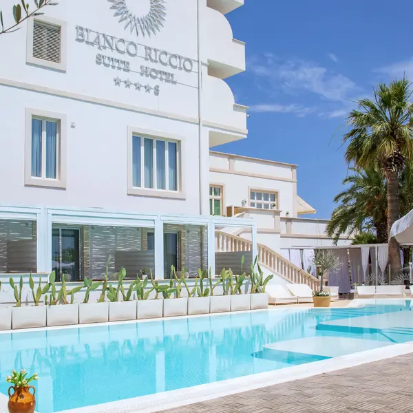 Bianco Riccio Suite Hotel, Puglia, Italy 1