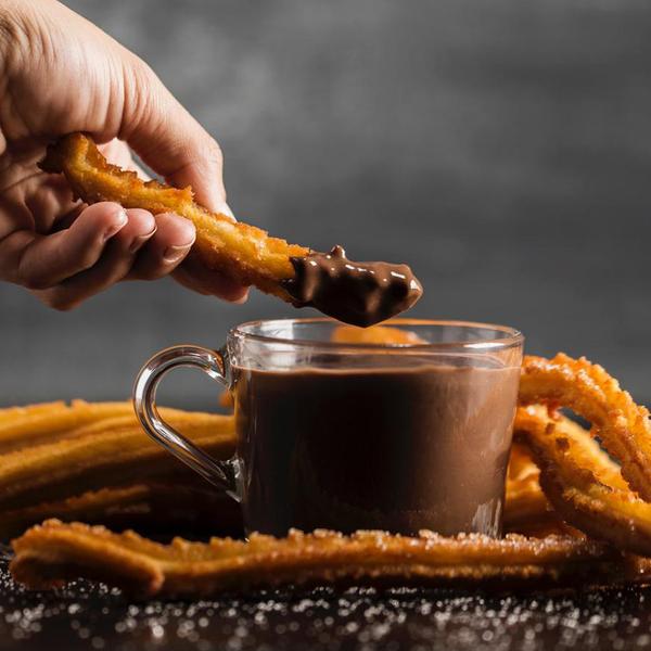 Three-Hour Paella & Churros Cooking Class with Glass of Sangria 3