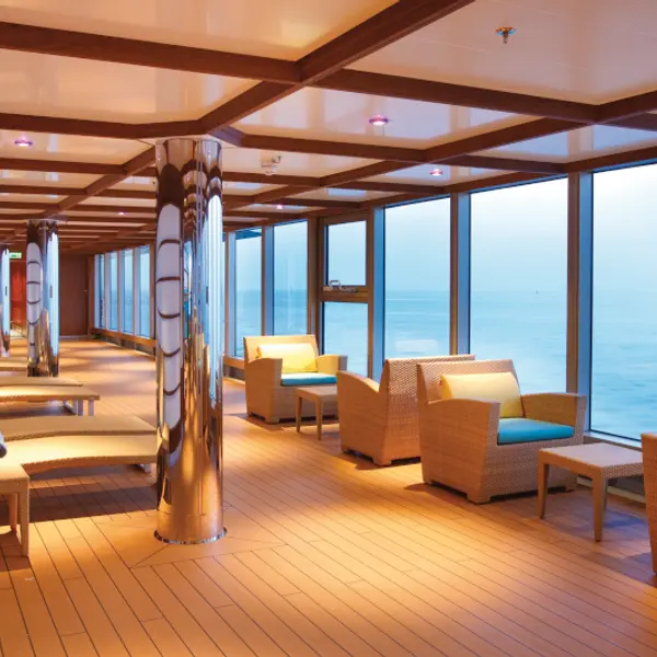 6-Night Brisbane Great Barrier Reef Cruise on Carnival Luminosa with Carnival Luminosa 3