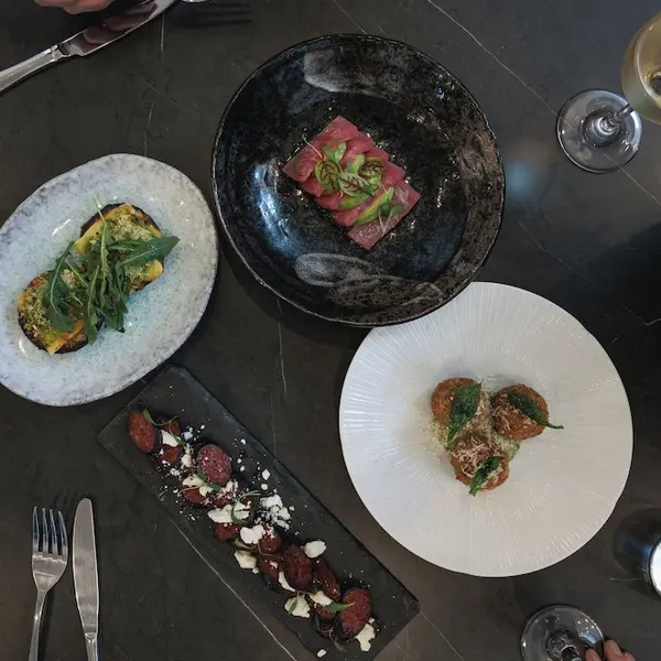 Deep Blue Hotel & Hot Springs, Warrnambool, Australia 3