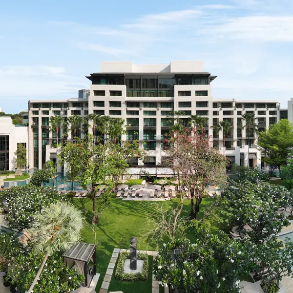 Siam Kempinski Hotel Bangkok, Bangkok , Thailand 1