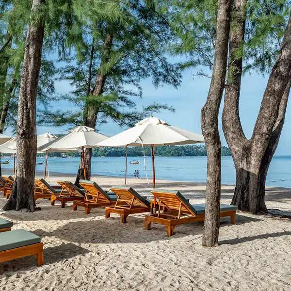 Amora Beach Resort Phuket, Phuket, Thailand 4