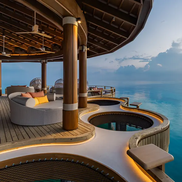 Centara Grand Lagoon Maldives, North Male Atoll, Maldives 4