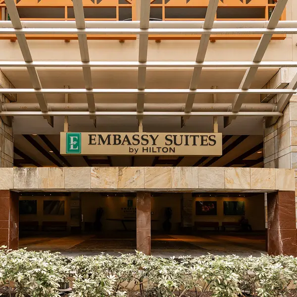 Embassy Suites by Hilton Waikiki Beach Walk, Hawaii, USA 4