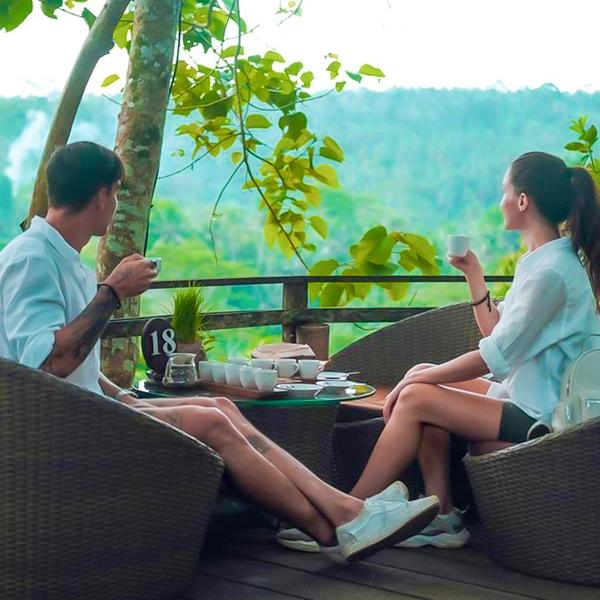 Private Ubud Foodie Tour with Lunch, Visit to Coffee Plantation & Street Food Tasting 1