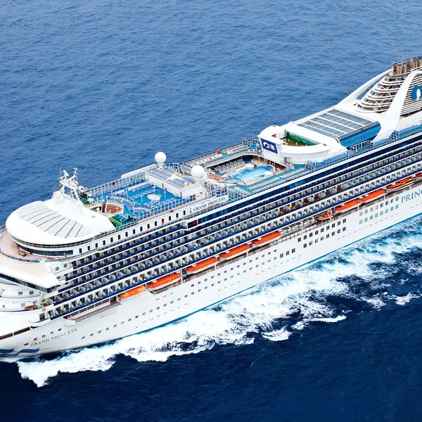 Circle Pacific from Sydney: 79 Night Princess Cruise with Fiji, Tahiti, Hawaii, California, Alaska, Japan, Hong Kong & Singapore with Grand Princess 2