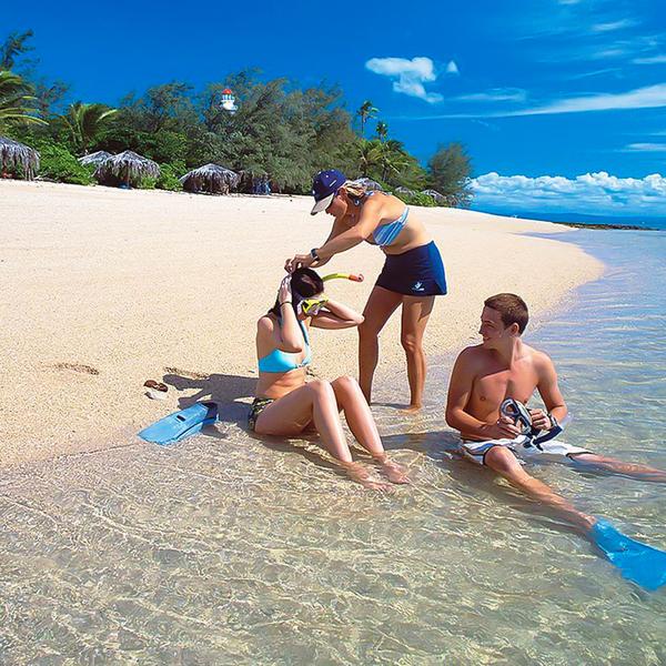 Port Douglas: Full-Day Great Barrier Reef Luxury Sailing Experience with Buffet Lunch, Activities & Transfers (SAAM) 4