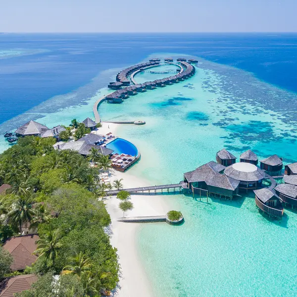 Lily Beach Resort & Spa, Huvahendhoo, Maldives 1