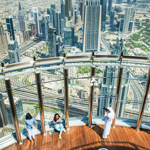 Dubai: Spectacular Burj Khalifa At the Top Experience with Observation Deck Entry on Levels 124 & 125 7