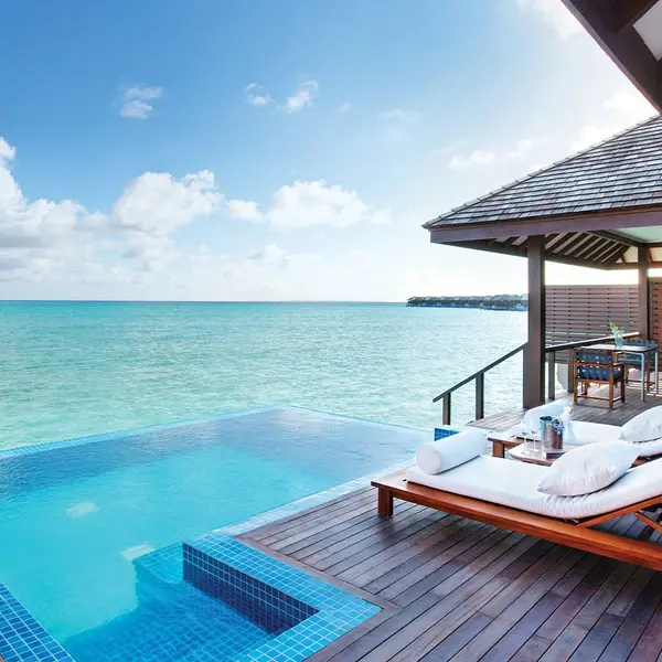 Hideaway Beach Resort & Spa, Dhonakulhi Island, Maldives 5