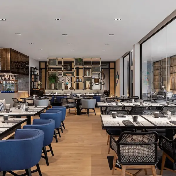 Four Points by Sheraton Phuket Patong Beach Resort, Patong, Thailand 7