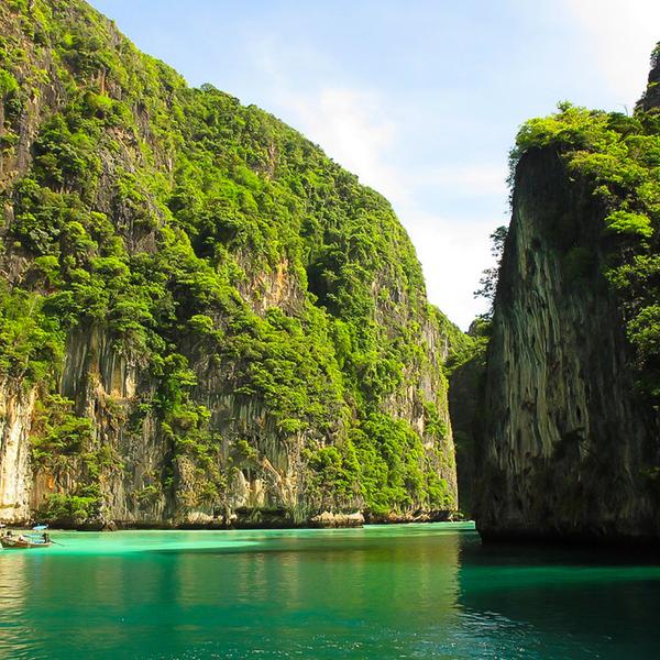 Early Bird Phi Phi Islands Full-Day Cruise with Lunch, Snorkelling & Return Transfers 3