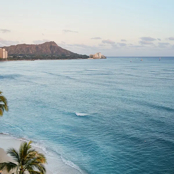 Outrigger Reef Waikiki Beach Resort, Hawaii, USA 6