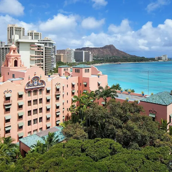 The Royal Hawaiian, a Luxury Collection Resort, Waikiki, Honolulu, United States 1