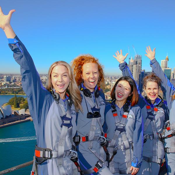 Sydney: Private Guided Sydney BridgeClimb Experiences for Up to Eight People with Digital Photo Package 3