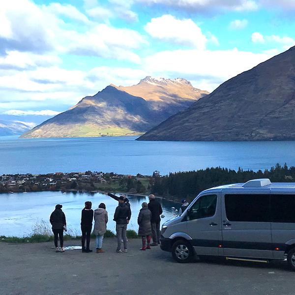 Queenstown: Half-Day Sightseeing Tour with Lake Wakatipu Cruise, Shared Cheeseboard & Wine Tasting 3