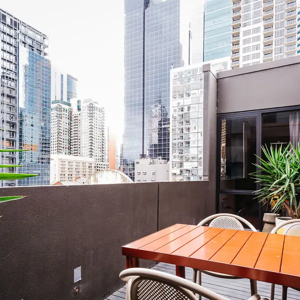 Ovolo Laneways, Melbourne, Victoria 7