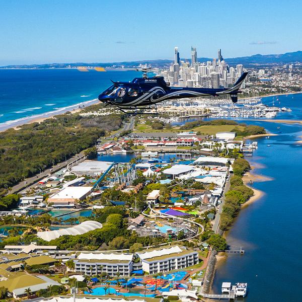 Gold Coast: Burleigh Heads & South Stradbroke Scenic Helicopter Flight Experience with Sea World Theme Park Pass Upgrade 3