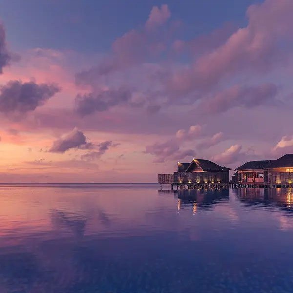 Lily Beach Resort & Spa, Huvahendhoo, Maldives 6