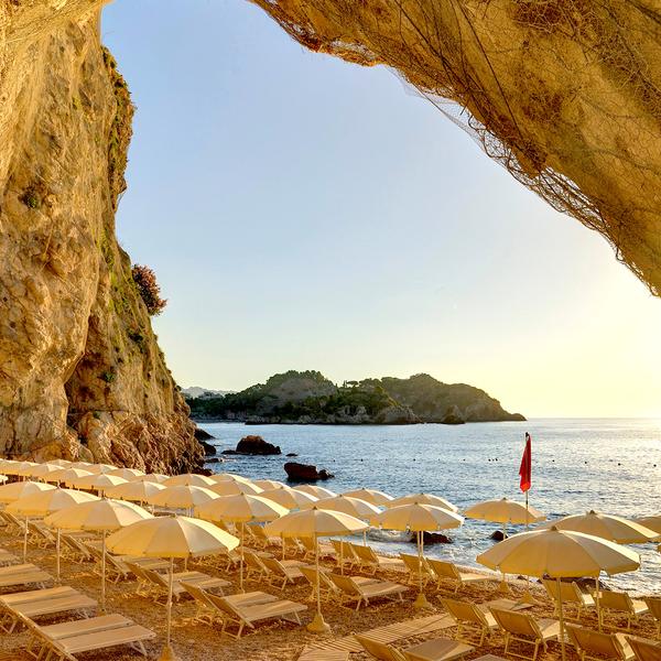 Ultimate Europe by Private Charter Flight: Luxury Escapes Exclusive 25-Day Tour with 9 Bucket-List Countries by  1