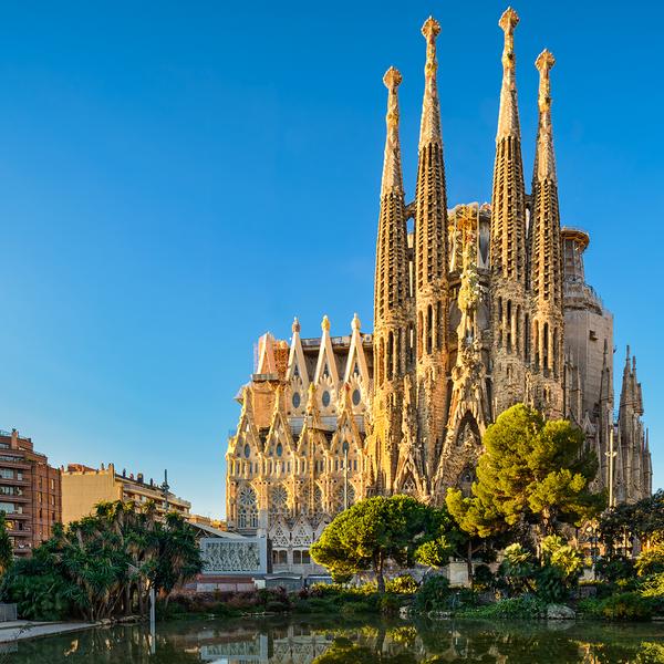 Spain & Portugal Discovery with Wine Tasting River Cruise & Sagrada Familia Visit by Luxury Escapes Tours 6