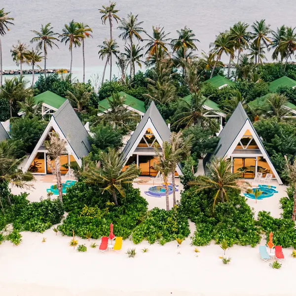 Oaga Art Resort , North Malé Atoll, Maldives 7