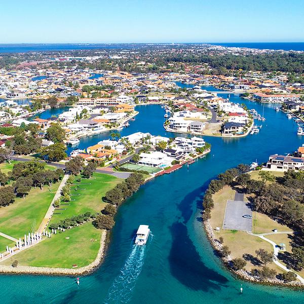 Mandurah Dolphin Cruise & Views Tour with Dolphin Guarantee 6