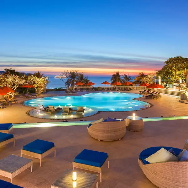 Diamond Cliff Resort & Spa, Phuket, Thailand 1