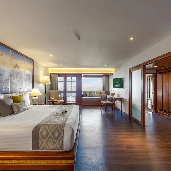 Diamond Cliff Resort & Spa, Patong Beach, Patong, Thailand 2