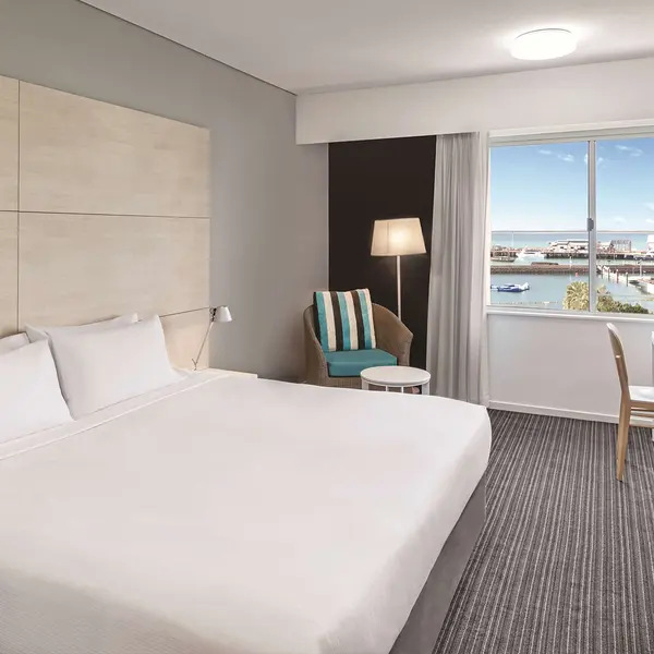 Vibe Hotel Darwin Waterfront, Darwin City, Australia 3