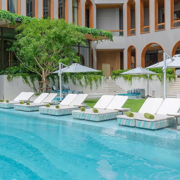 Meliá Pattaya Hotel, Pattaya, Thailand 2