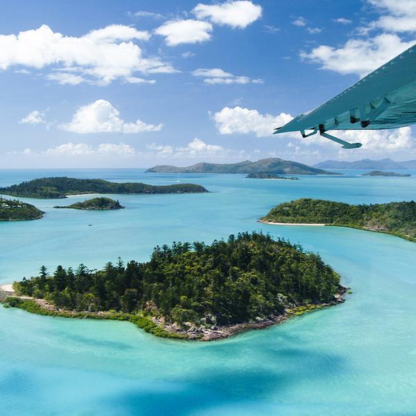 Airlie Beach: 70-Minute Scenic Flight & Full-Day Whitsundays Snorkelling Boat Tour with Lunch 1